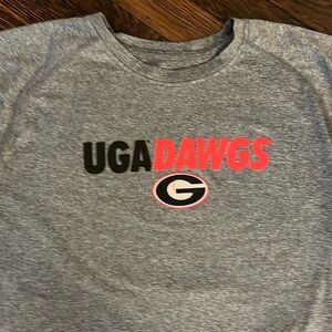 University of Georgia dawgs  T-shirt boys XL or 16-18